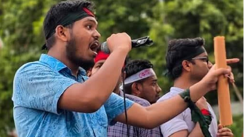 আইন উপদেষ্টার কার্যালয় ঘেরাওয়ের ঘোষণা মাহিনের, সংহতি হাসনাতের